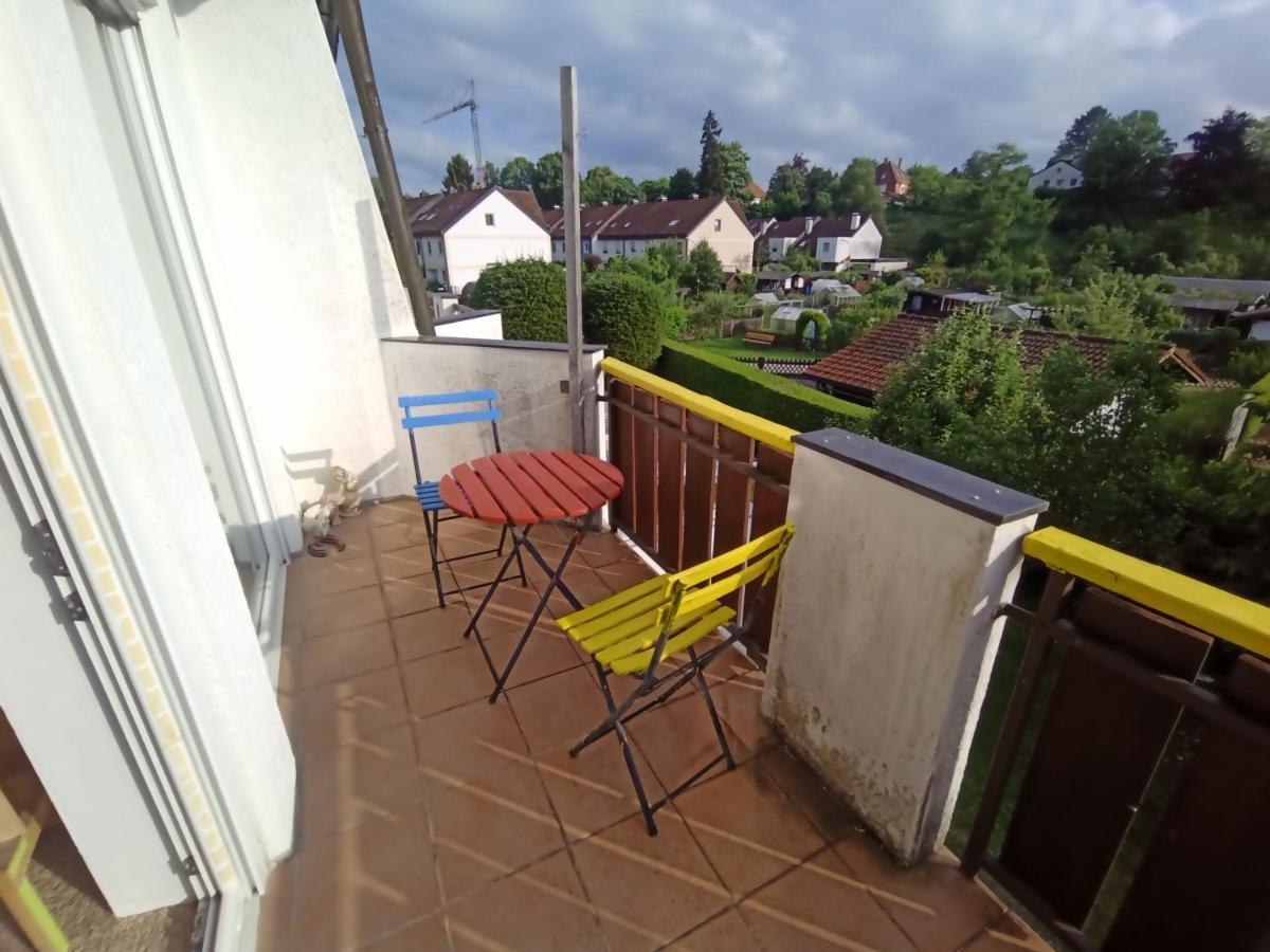 Grosses Zimmer Bad Kueche Wohnzimmer Terasse Garten Zentral Ruhig Ландсберг ам Лех Екстериор снимка