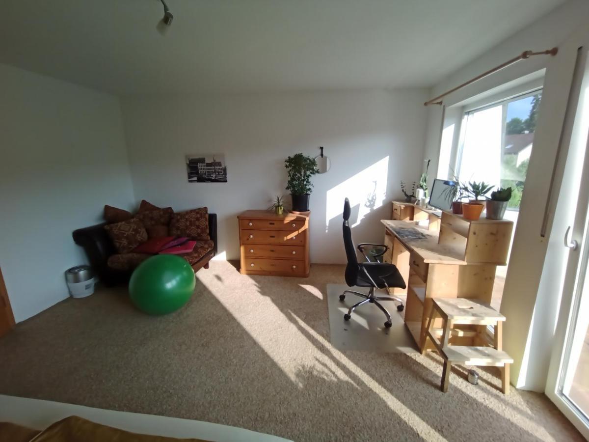 Grosses Zimmer Bad Kueche Wohnzimmer Terasse Garten Zentral Ruhig Ландсберг ам Лех Екстериор снимка