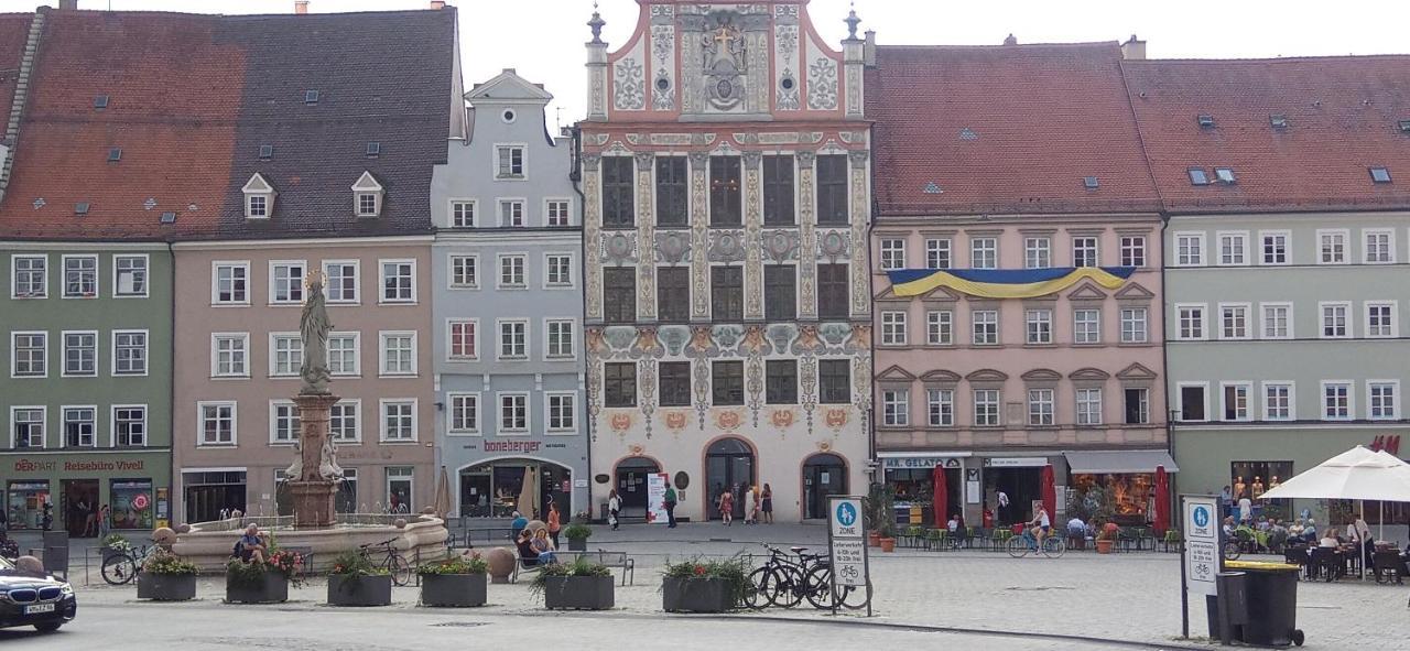 Grosses Zimmer Bad Kueche Wohnzimmer Terasse Garten Zentral Ruhig Ландсберг ам Лех Екстериор снимка